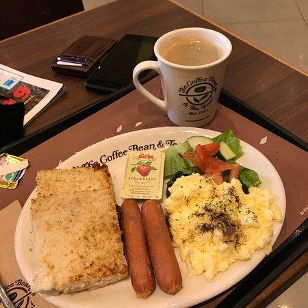 The Coffee Bean and Tea Leaf